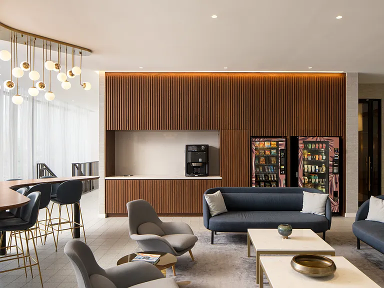 Gio Midtown — Photo 30