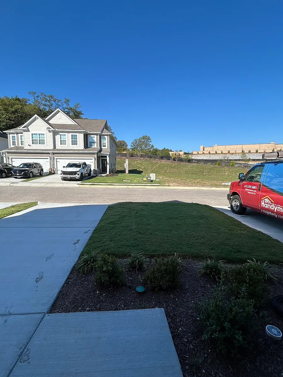 Building Photo - 1738 Manuka Ln