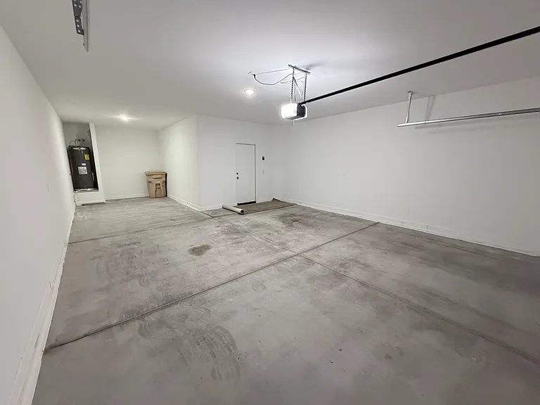 24170 W Flores Dr — Photo 17