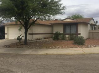 2660 W Bensbrook Pl, Tucson, AZ 85741