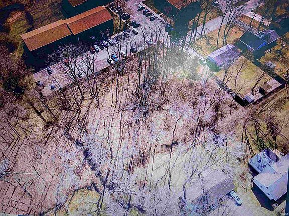 3rd image of 5022 Nevada Ave