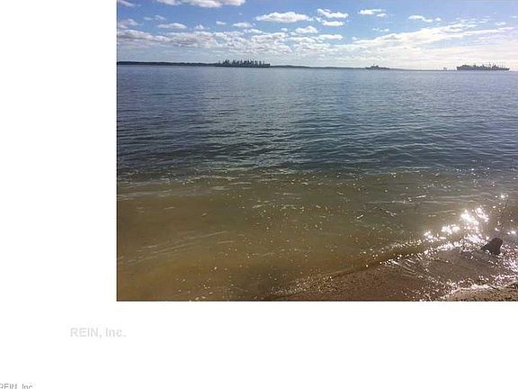 2nd image of 1073 Lawnes Neck Dr