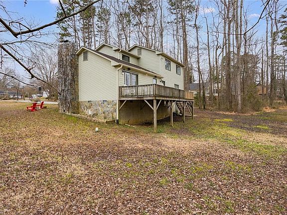 4th image of 1809 Lynwood Dr