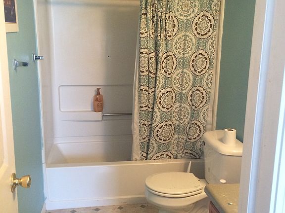 Upstairs Bathroom
