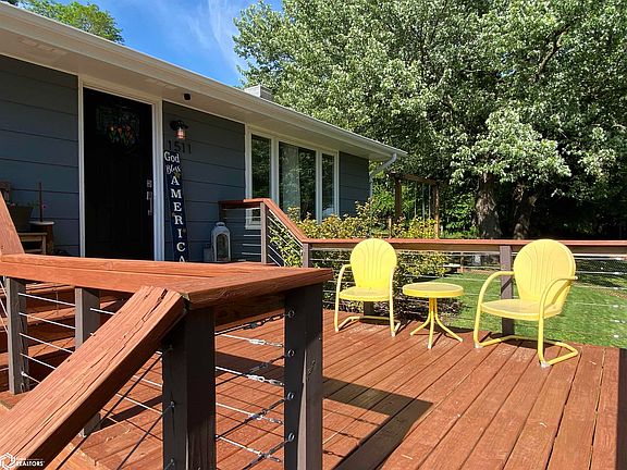 4th image of 1511 Avenue B