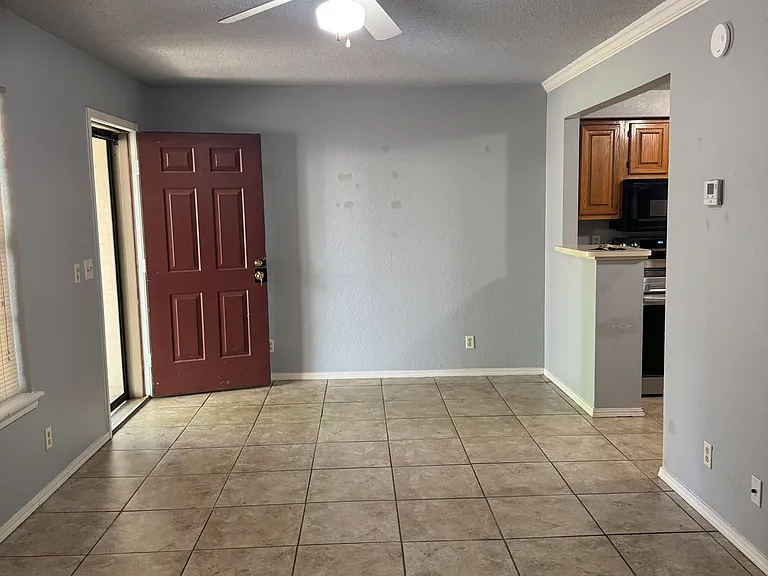 11130 Stratford Dr #306 — Photo 5