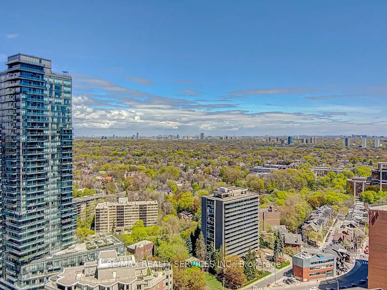 1 Yorkville Ave #2611 — Photo 22
