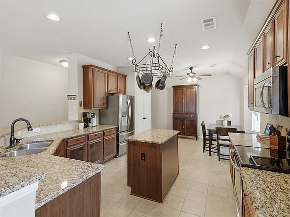 2nd image of 8649 Running River Ln