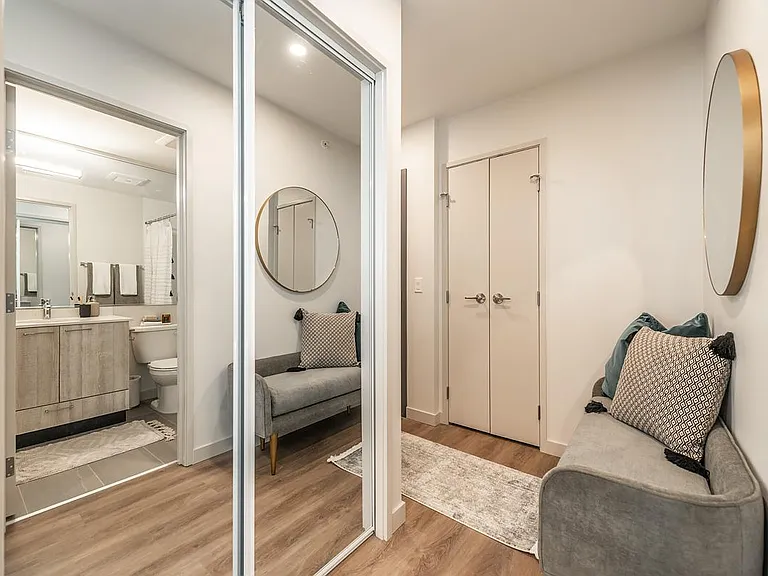 1400 Quadra St — Photo 14