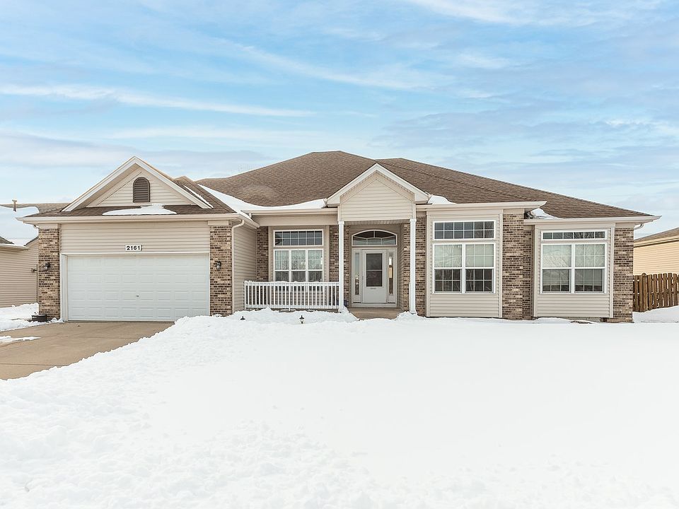 This beautiful one owner custom built ranch home is located on a premium lot with unobstructed views