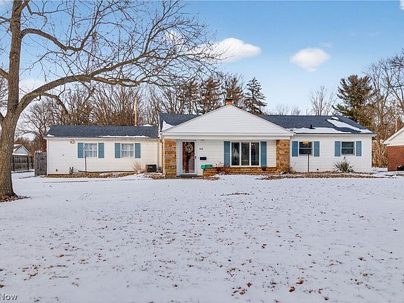 2nd image of 213 Montrose Way