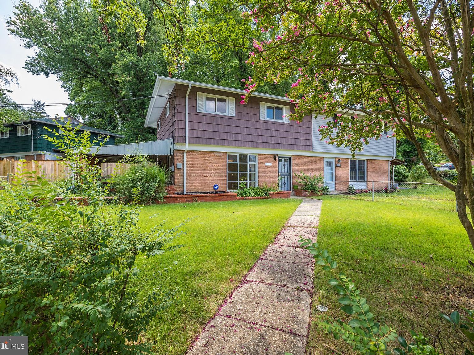 3111 28th Pkwy, Temple Hills, MD 20748 | Zillow