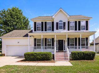 512 Waterford Dr, Clayton, NC 27520