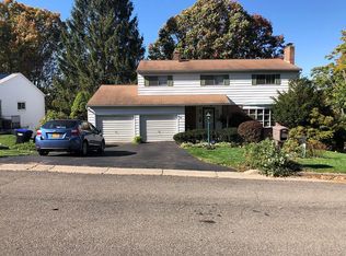 4621 Marshall Dr W, Vestal, NY 13850