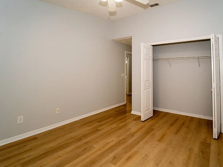 14 Santiago Ct — Photo 15