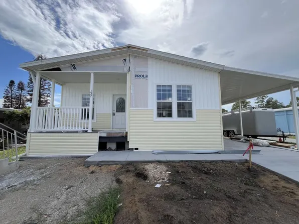137 E Sterling Way #587, Leesburg, FL 34788
