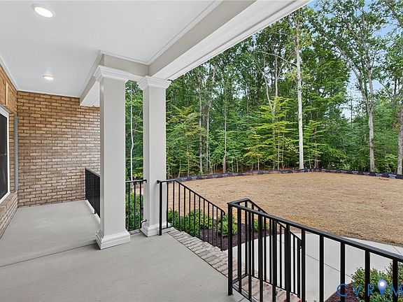 4th image of 15124 Johns Trace Cir