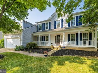 710 Clairmont Ct NE, Leesburg, VA 20176
