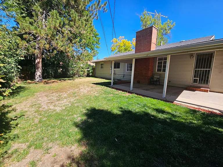 1875 S Linden Way — Photo 54