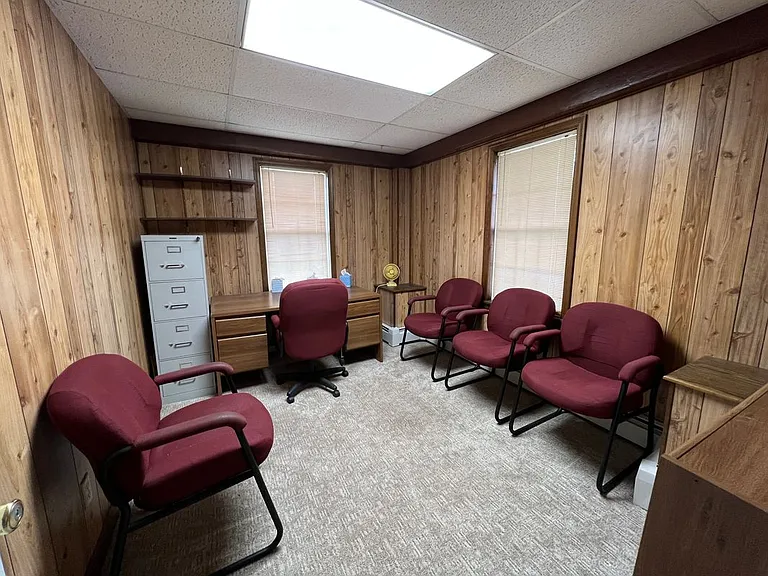 1411 Welsh Rd — Photo 3