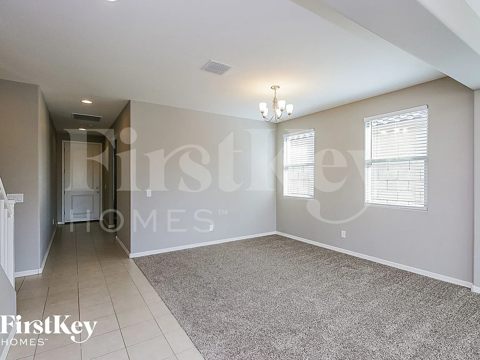 4 bed, 2.5 bath, 2949 sqft, $3,250 — Photo 2