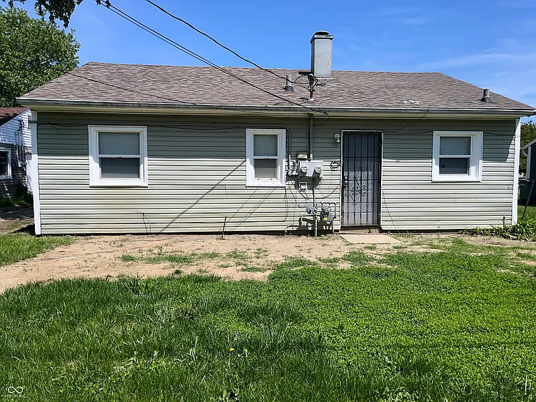 2226 N Kenyon St — Photo 17