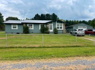 41 Skyline Dr, Mount Lookout, WV 26678