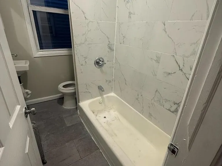 115 Seymour Ave #1 — Photo 3