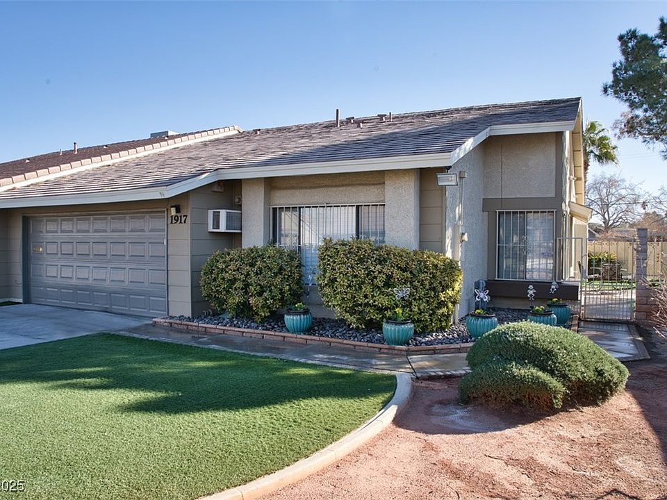 1st image of 1917 Heritage Oaks St