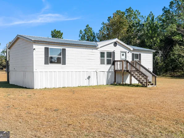 757 Manhole Rd, Bainbridge, GA 39817