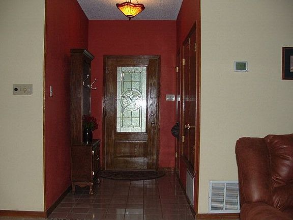 3rd image of 322 Verbena Dr