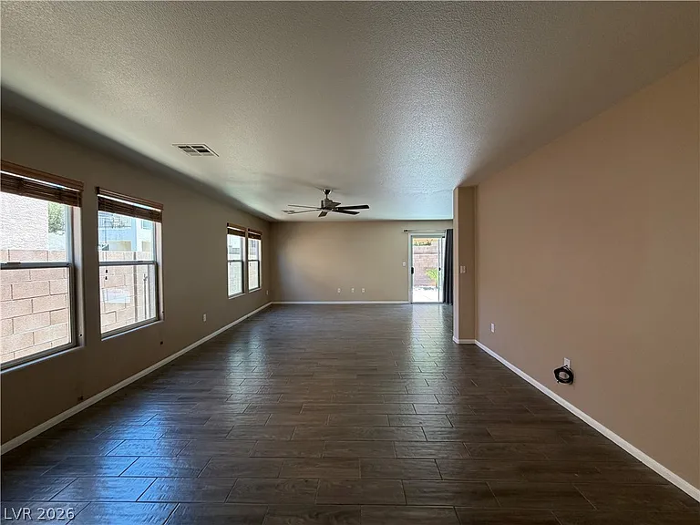 11018 Alora St — Photo 3