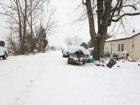 5th image of 15259 Weber Dr