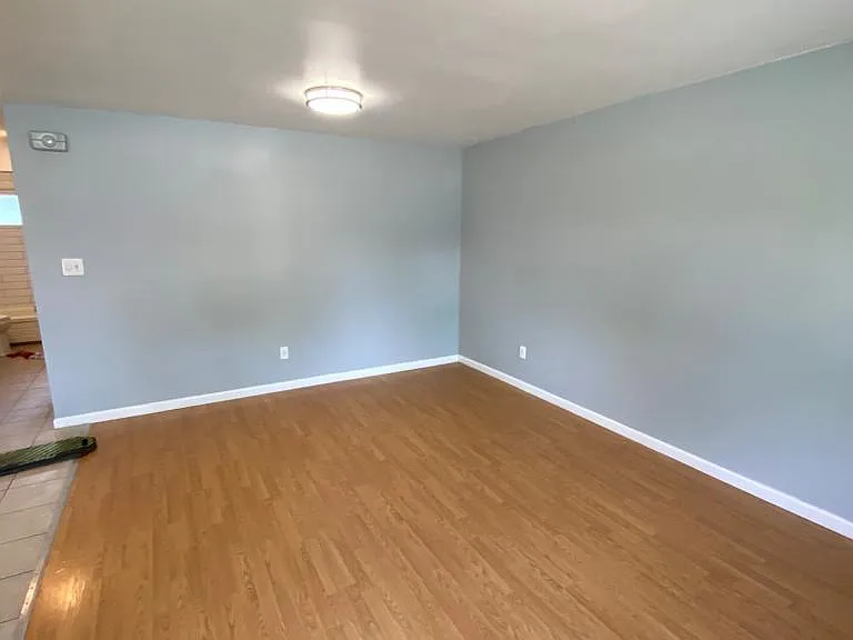 720 Cedar St — Photo 4