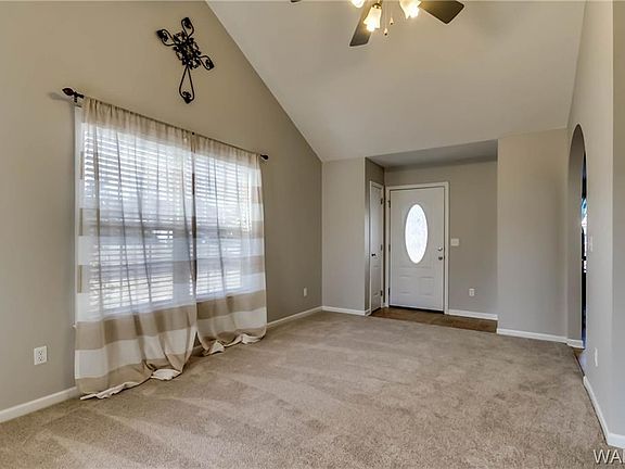 3rd image of 15903 Lexie Dr