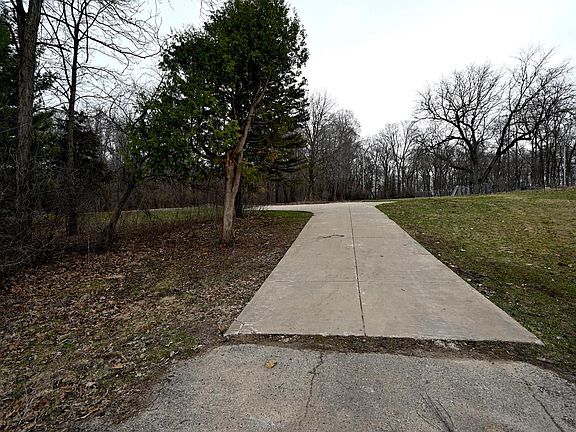 4th image of 1365 North MORGAN ROAD