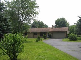 3366 Yale Bridge Rd, Rockton, IL 61072