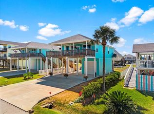 4102 Grayson Dr, Galveston, TX 77554