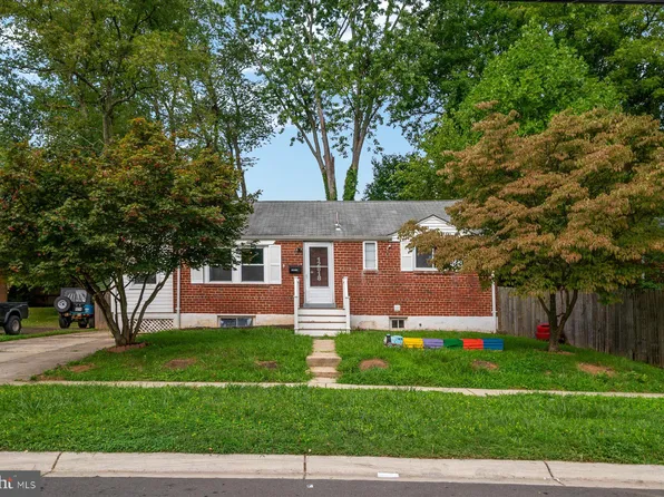 12818 Evanston St, Rockville, MD 20853