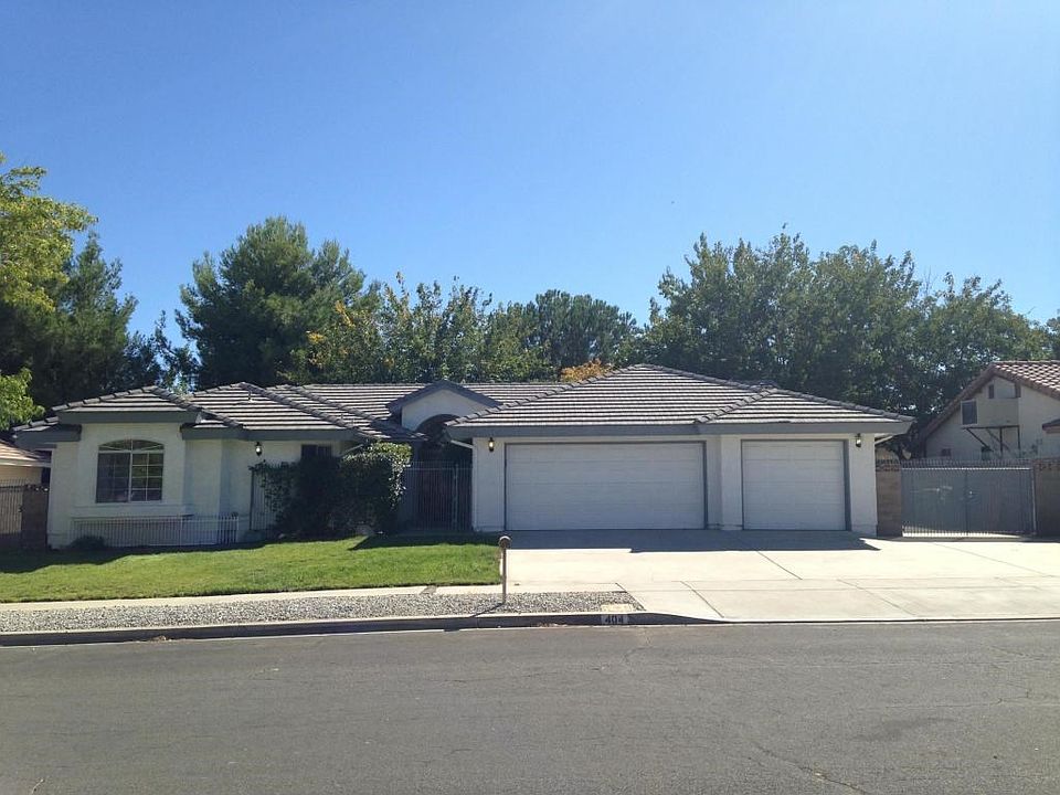 Front View of Property