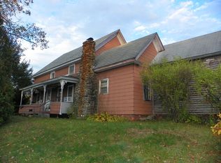 70 Rice St, Athol, MA 01331