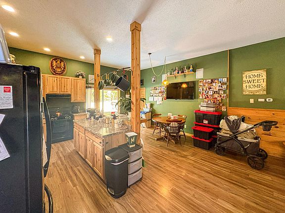 4th image of 5328 S Pier Lake Rd