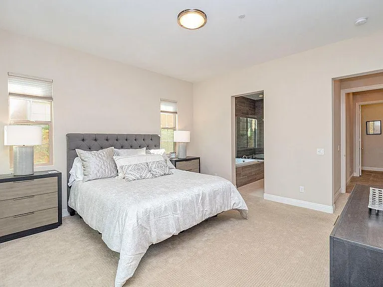 80450 Platinum Way — Photo 19