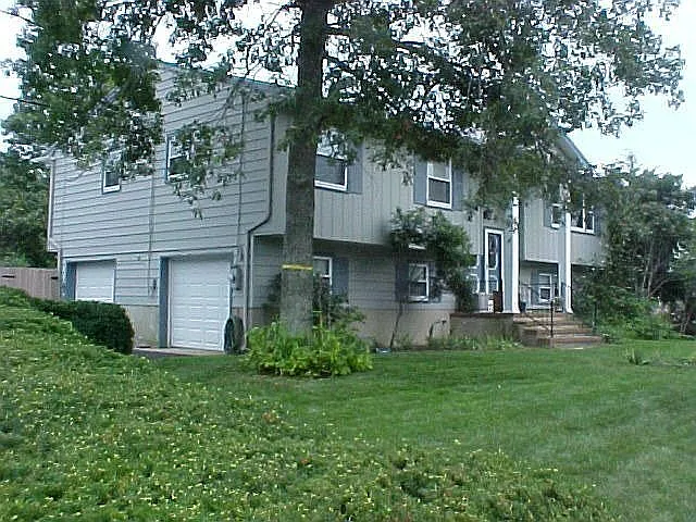 737 Coolidge Ave photo 1