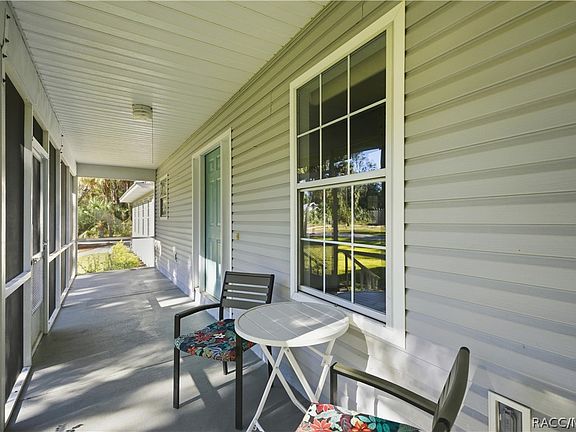 5th image of 10 Patricia Rd