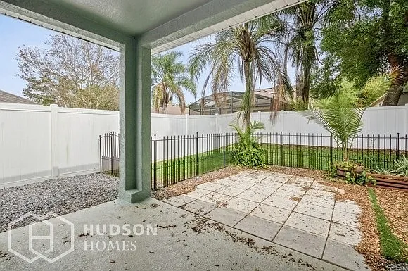 561 Breezy Oak Way — Photo 14