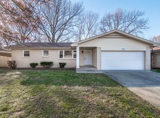 1315 S Gelven Ave, Springfield, MO 65804