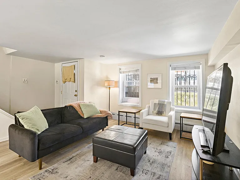 645 Garden St #1 — Photo 3