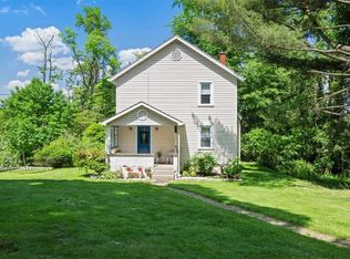 701 Walnut St, Crescent, PA 15046