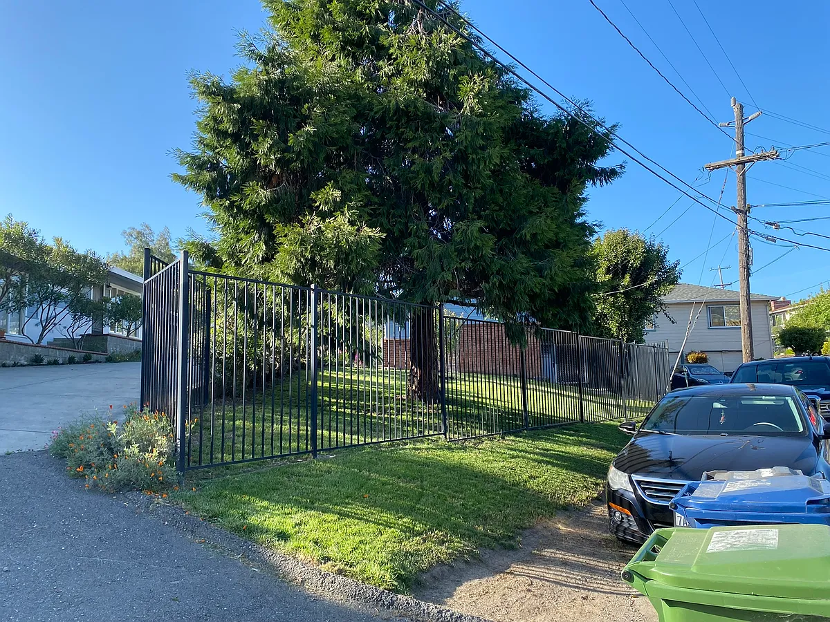Street View. - 1484 Crescent Ave